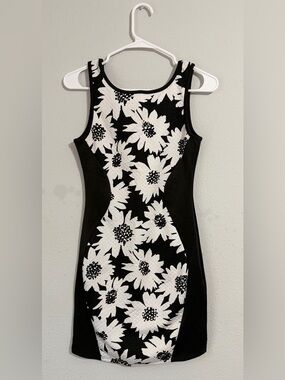 Xcape | Dresses | Xscape Womens Floral Embroibered Lace Sheath Dress |  Poshmark
